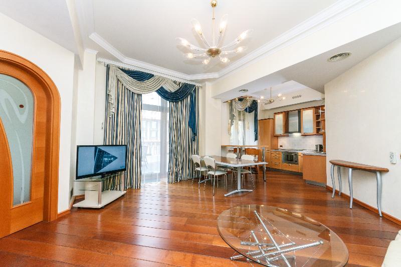 Alma Apartments Kiev Exteriör bild